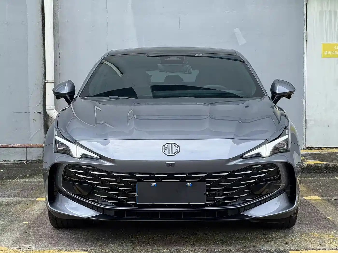 Фото 2 - MG MG7