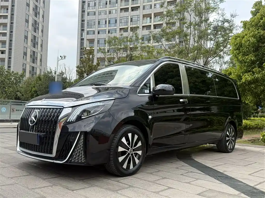 Mercedes-Benz Vito 2023 2.0T Elite 7-Seater
