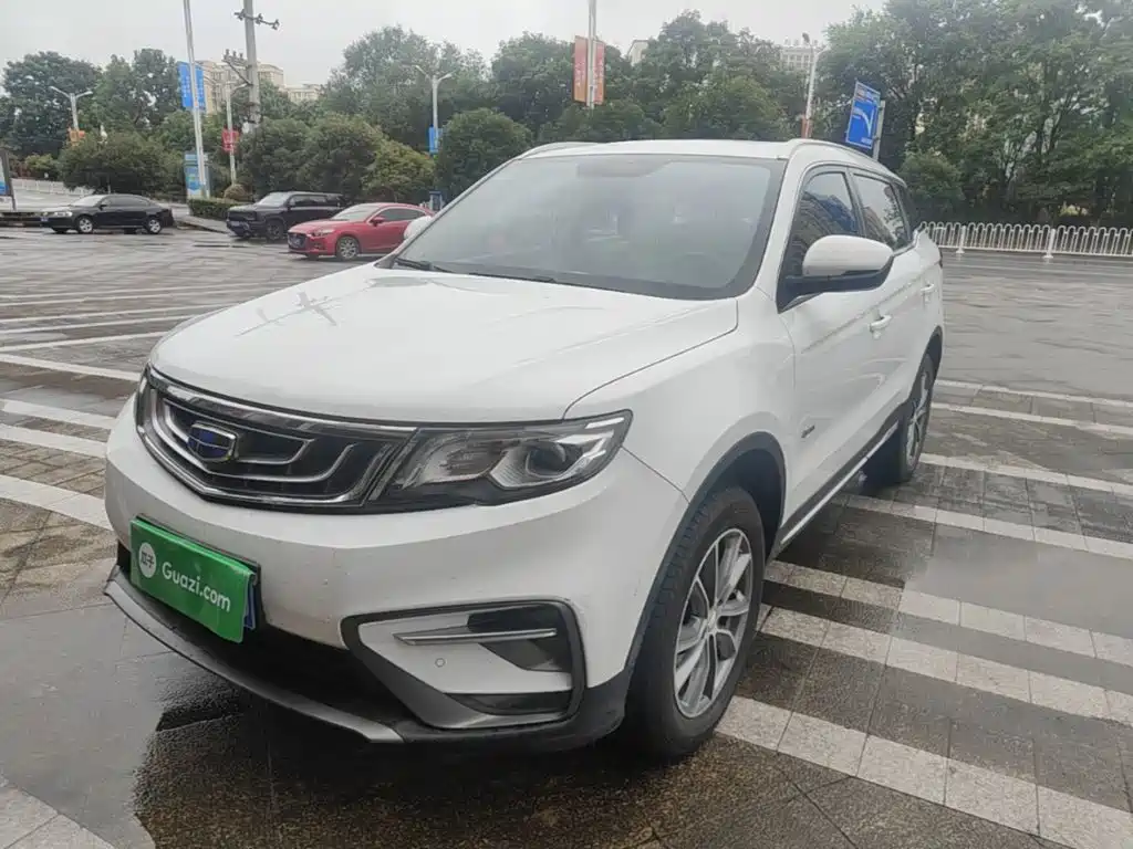 Фото 1 - Geely Boyue