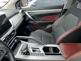 Фото 6 - Geely Coolray