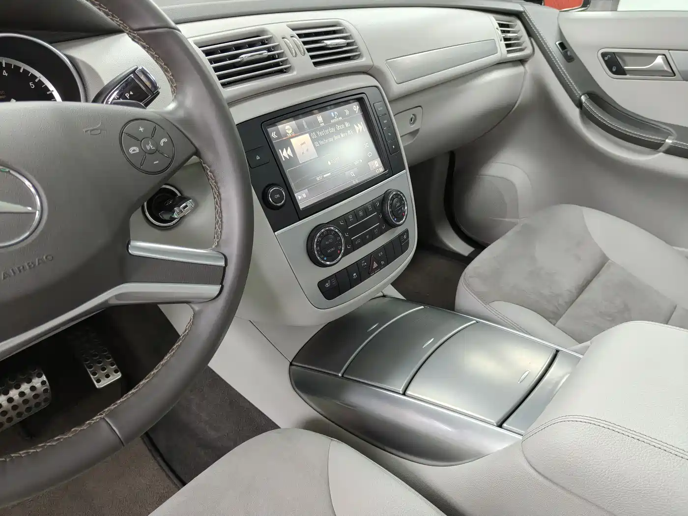 Mercedes-Benz R-Class 2014 R 320 4MATIC Business фото 11