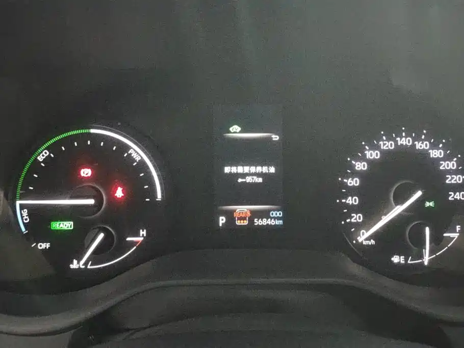 Toyota Sienna 2024 2.5L Hybrid Comfort Edition фото 14