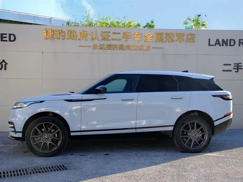 Фото 7 - Land Rover Range Rover Velar