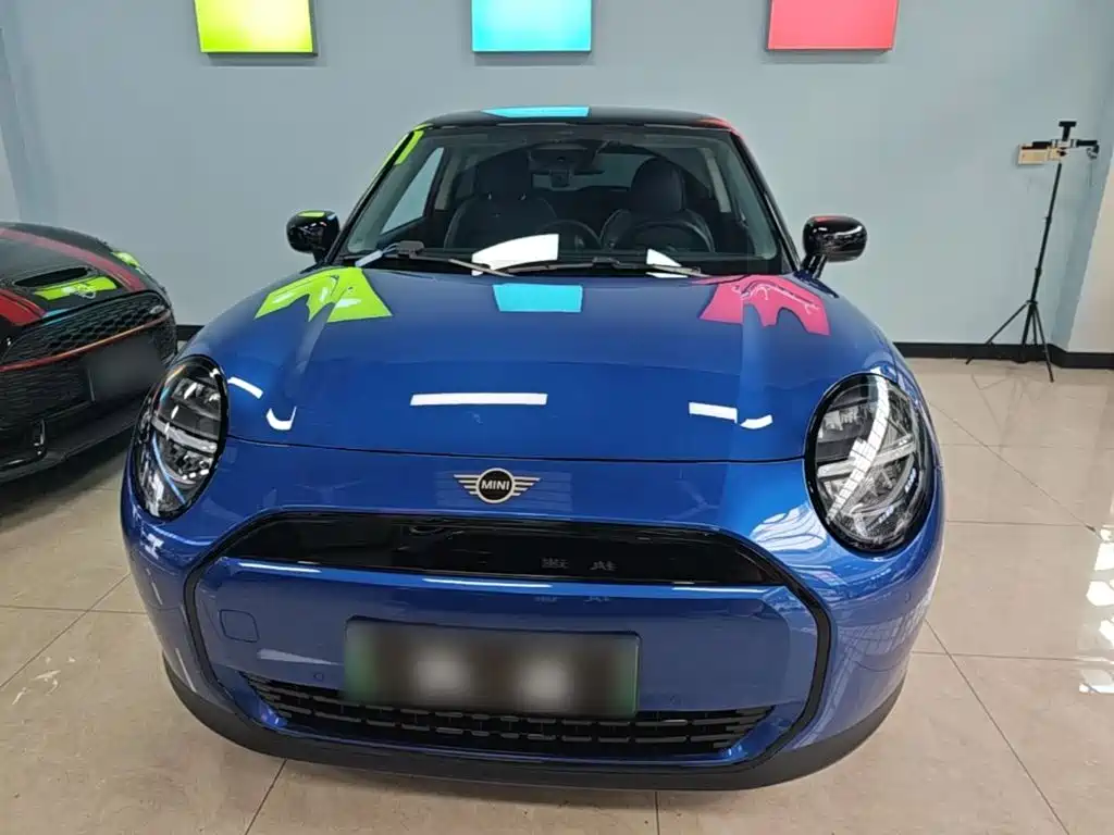 MINI Electric MINI COOPER 2024 2024 456km COOPER E Classic
