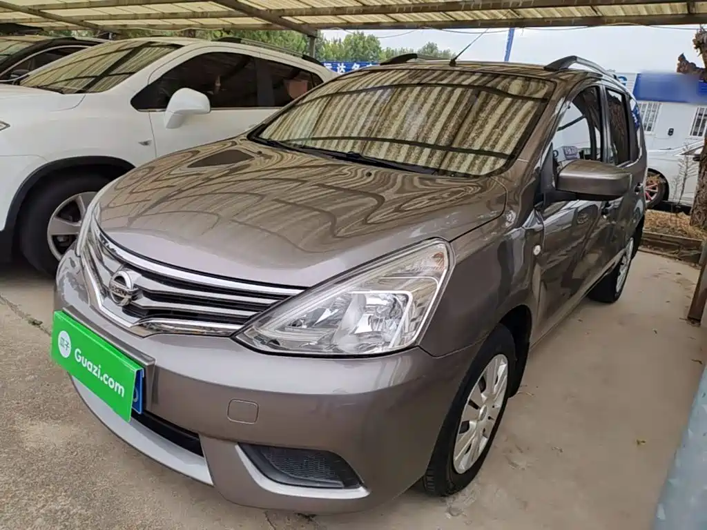 Nissan Livina 2015 2015 1.6XE Manual Comfort Edition
