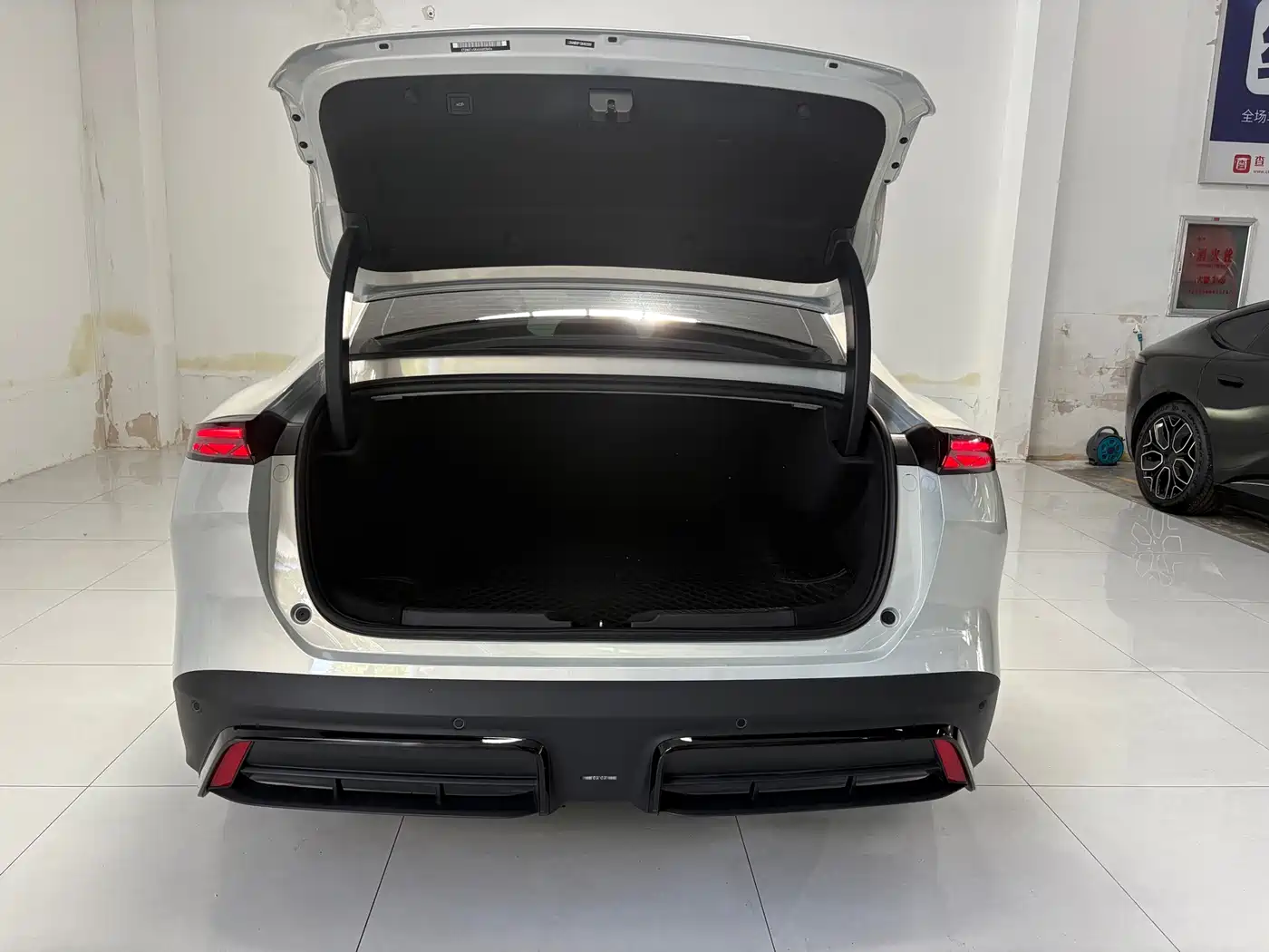 Deepal DeepBlue L06 2025 2026 Model 560Ultra Laser Edition