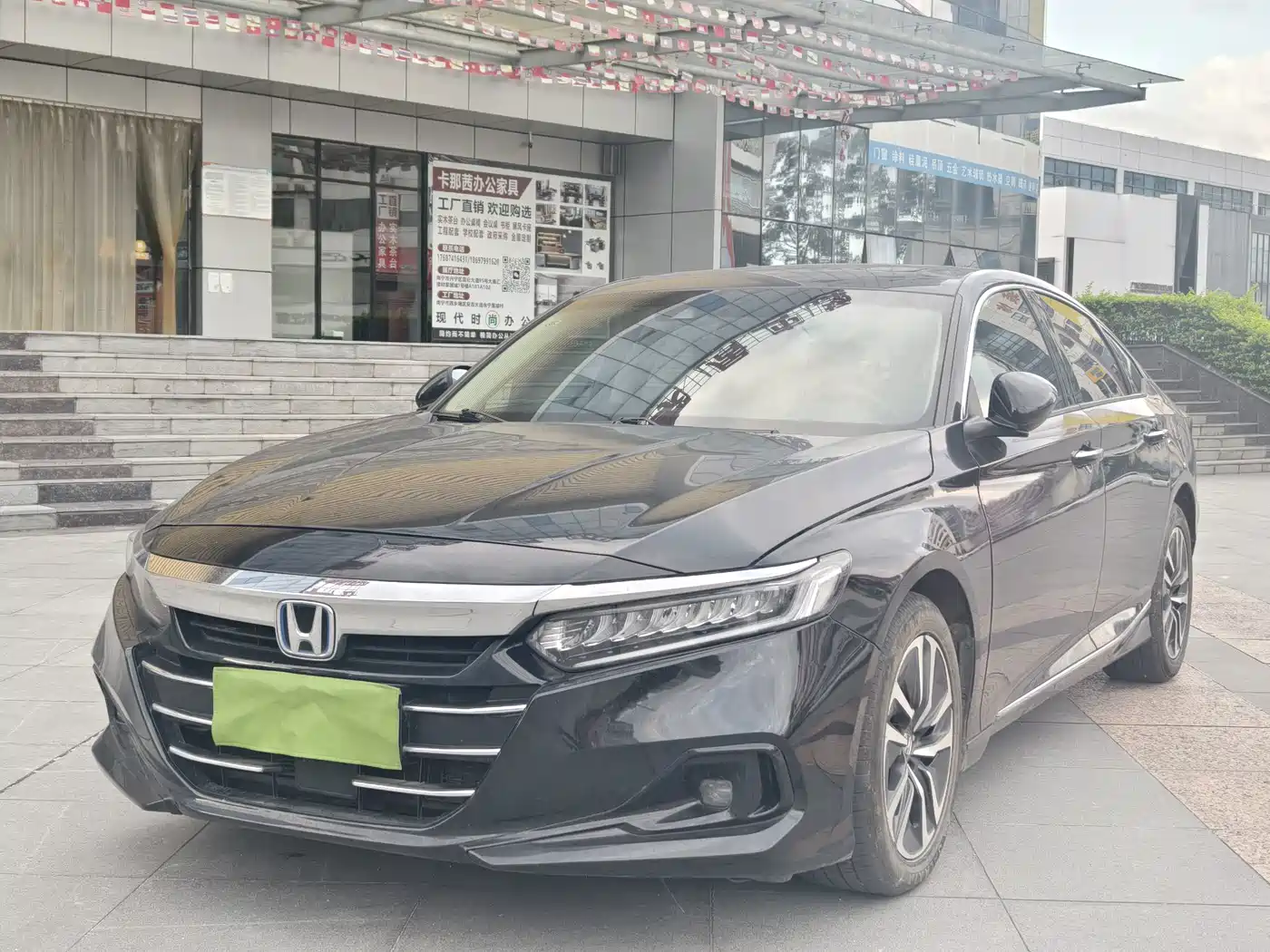 Фото 1 - Honda Accord