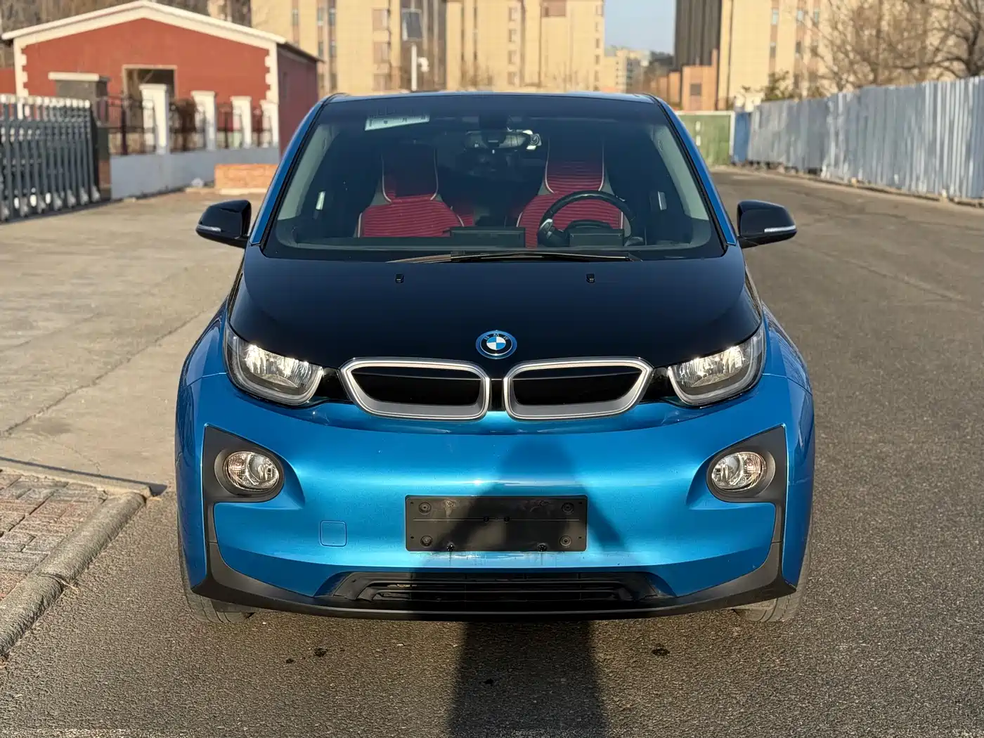 BMW I3