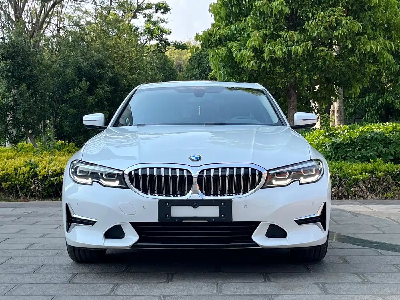 BMW 3 Series 2020 Facelift 325Li Launch Edition фото 2