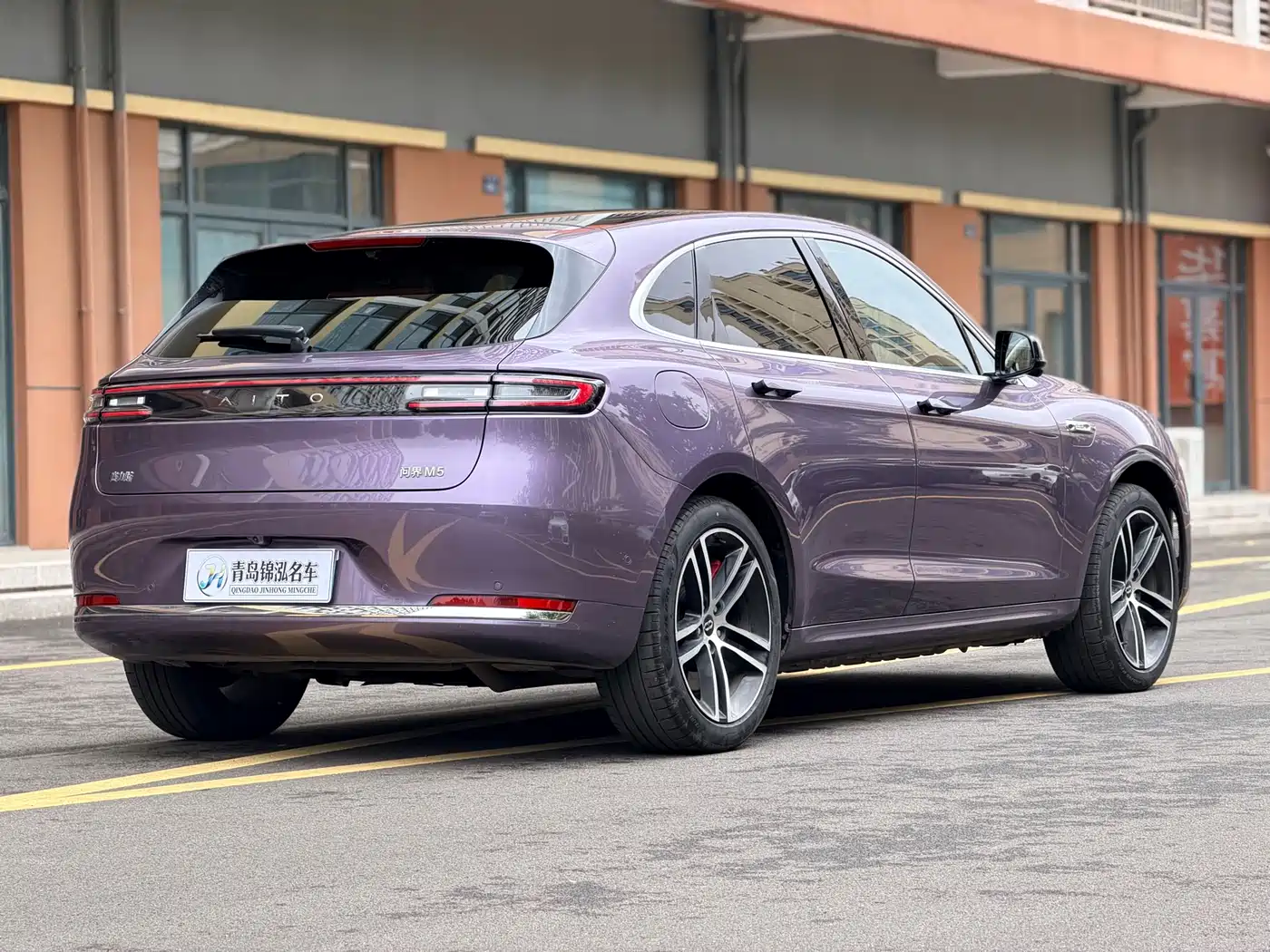 AITO Wenjie AITO M5 2025 Extended Range Ultra AWD фото 13