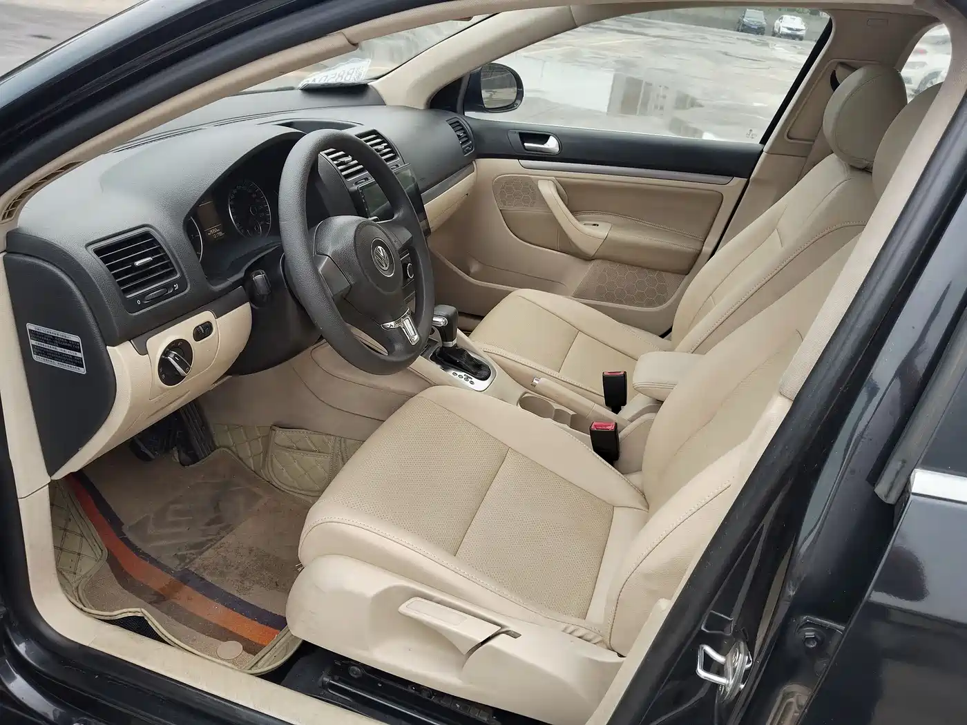 Volkswagen Sagitar 2011 2011 1.6L Auto Comfort