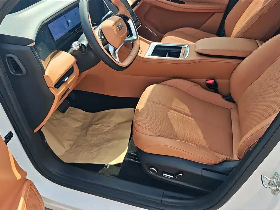 GEELY GALAXY GALAXY L7