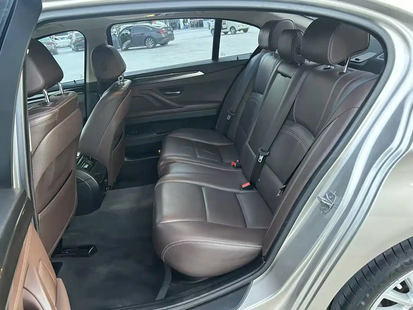 BMW 5 Series 2017 525Li Luxury Design Package фото 8