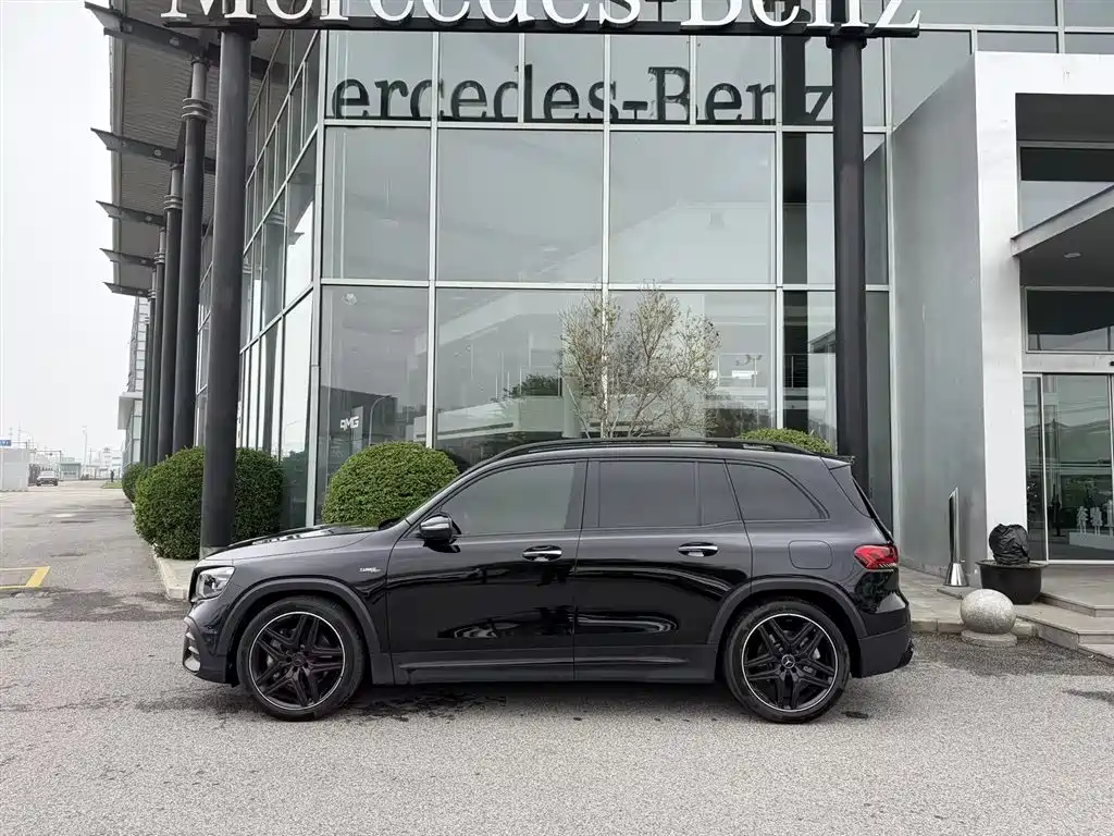 Mercedes-Benz GLB AMG 2023 Model AMG GLB 35 4MATIC фото 23
