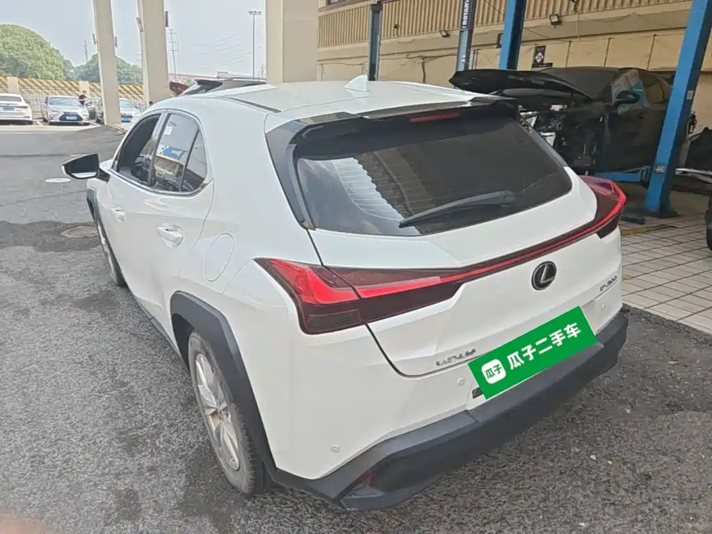 Lexus UX 2022 2020 200 Special Edition