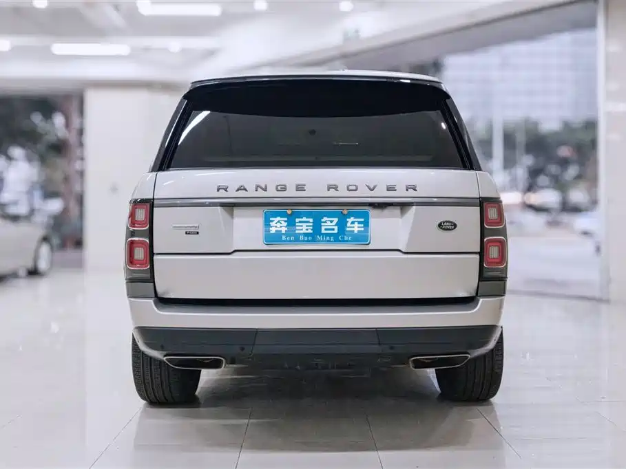Land Rover Range Rover 2020 3.0 L6 Supreme Creation Extended Version фото 5