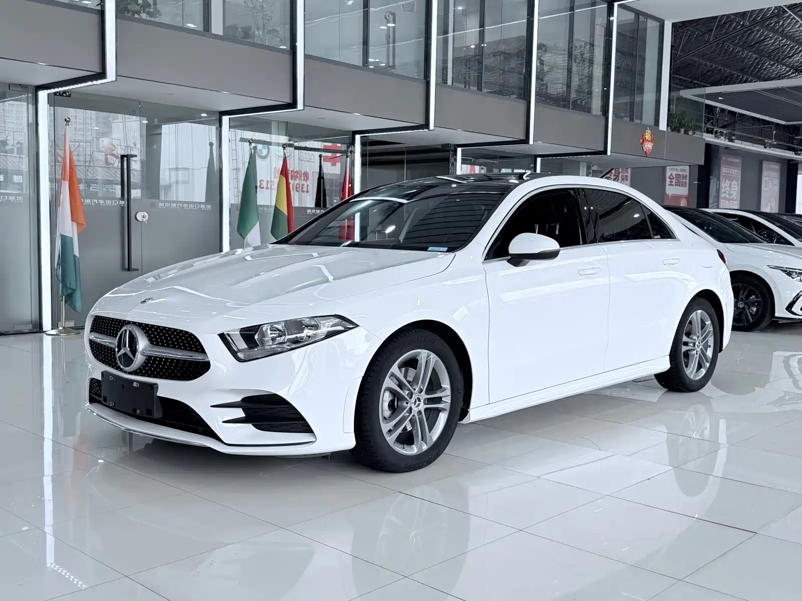 Фото 1 - Mercedes-Benz A-Class