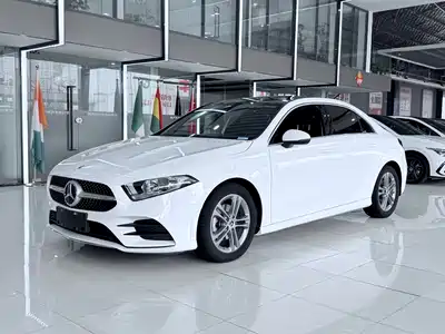 Mercedes-Benz A