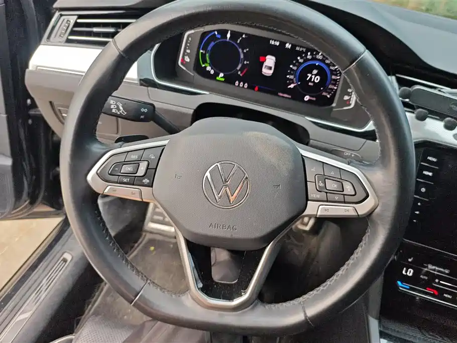 Volkswagen Magotan GTE Plug-in Hybrid 2022 GTE Luxury фото 15