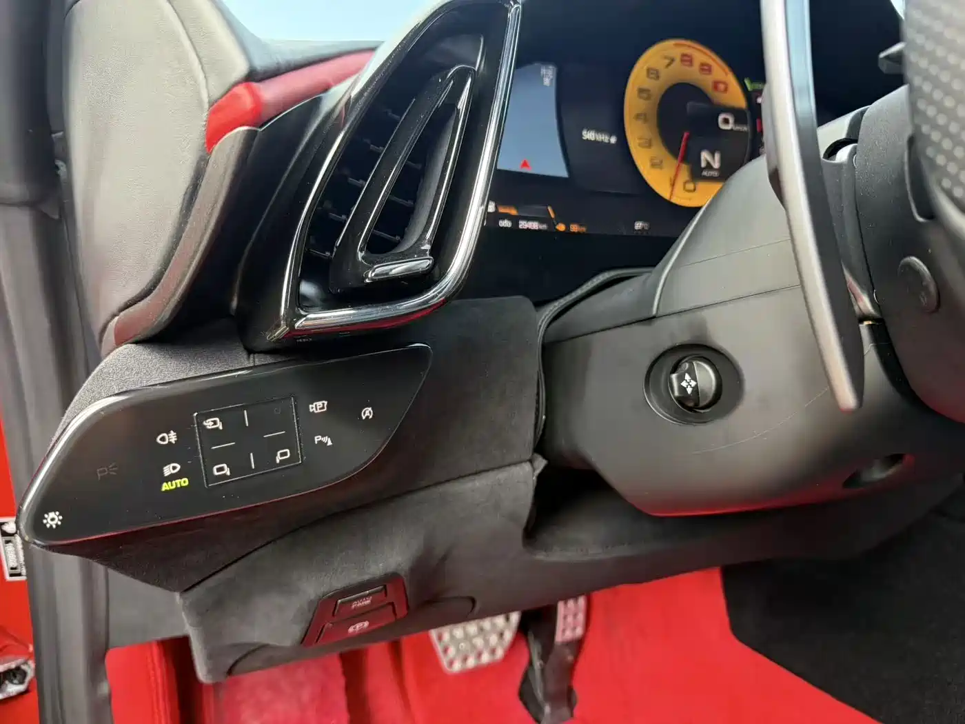 Ferrari Roma 2021 2020 3.9T V8