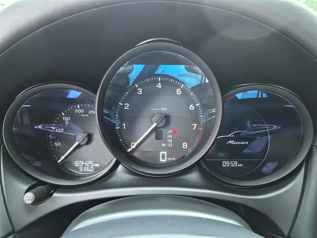 Porsche Macan 2022 Macan 2.0T фото 3