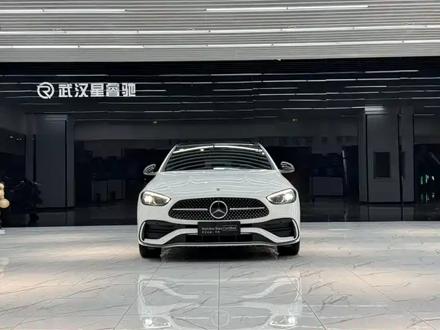 Mercedes-Benz C-Class 2025 C 260 L Night Sport Edition — фото 2
