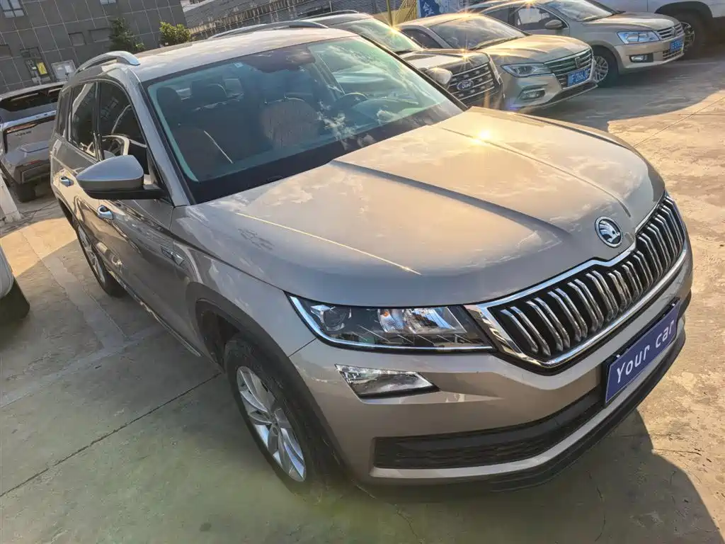 Škoda Kodiaq 2020 TSI330 5-Seater 2WD Comfort Edition фото 3