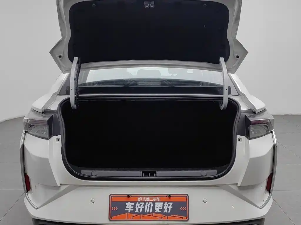 Dongfeng Aeolus Yixuan 2020 2020 230T Automatic Cool Edition