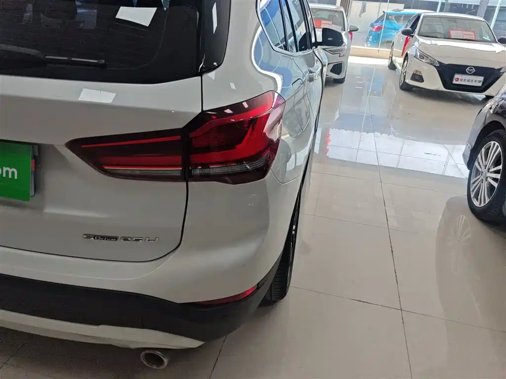 BMW X1 2020 sDrive25Li Leading Model фото 24