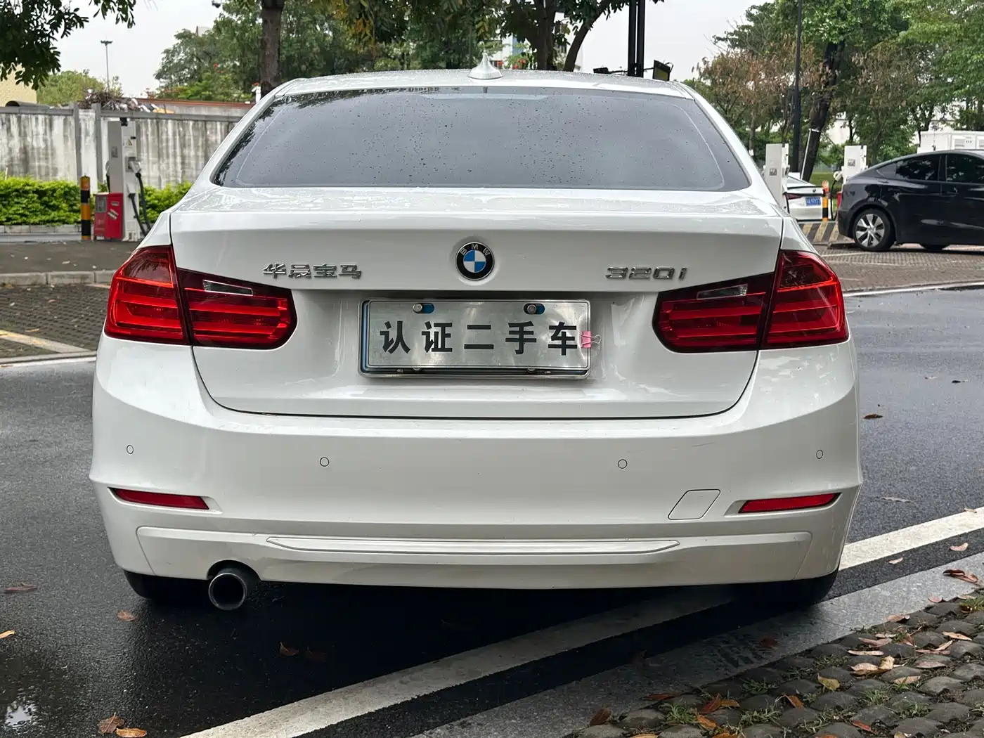 BMW 3 Series 2014 320i Fashion фото 6