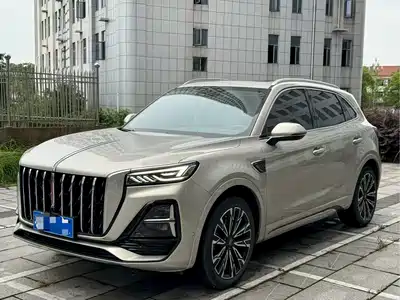 Hongqi HS5