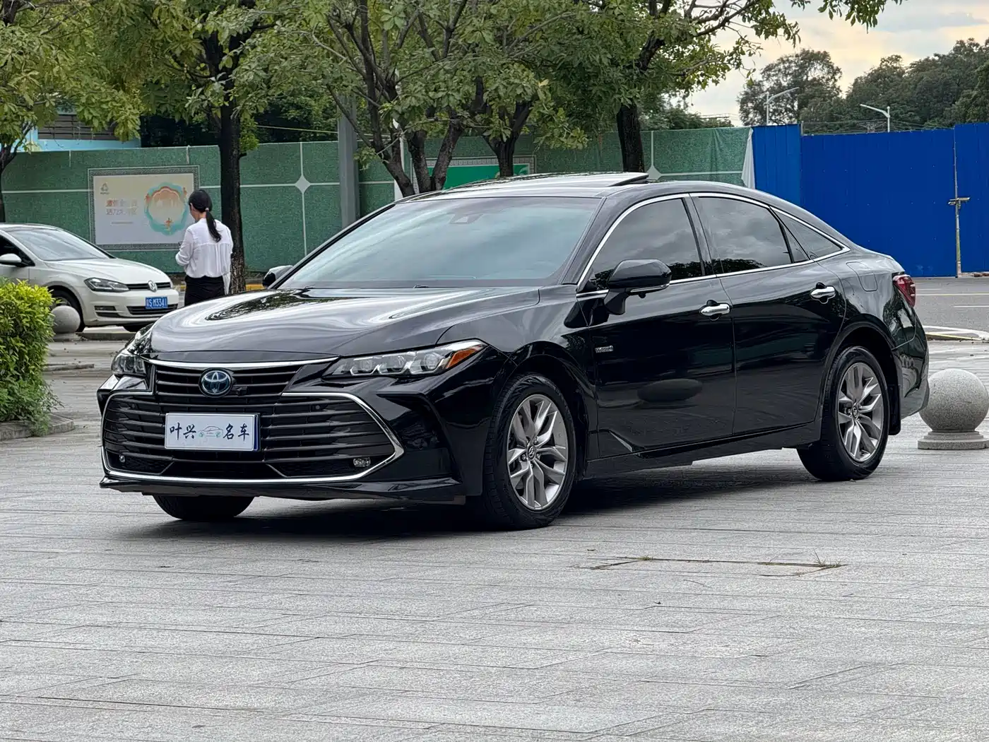 Toyota Avalon 2020 2019 Hybrid 2.5L Luxury Edition China V