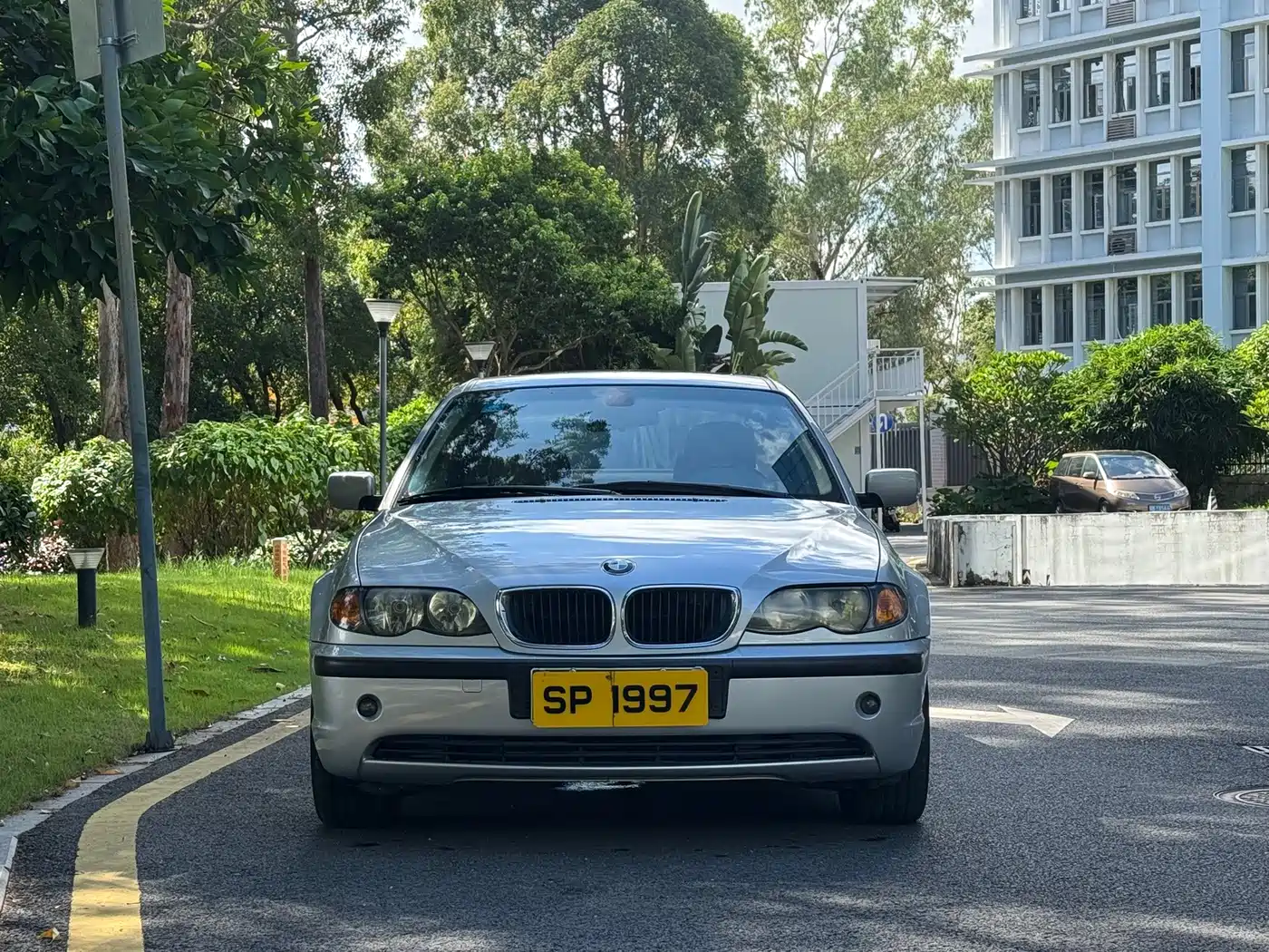 BMW 3 Series 2005 2004 318i