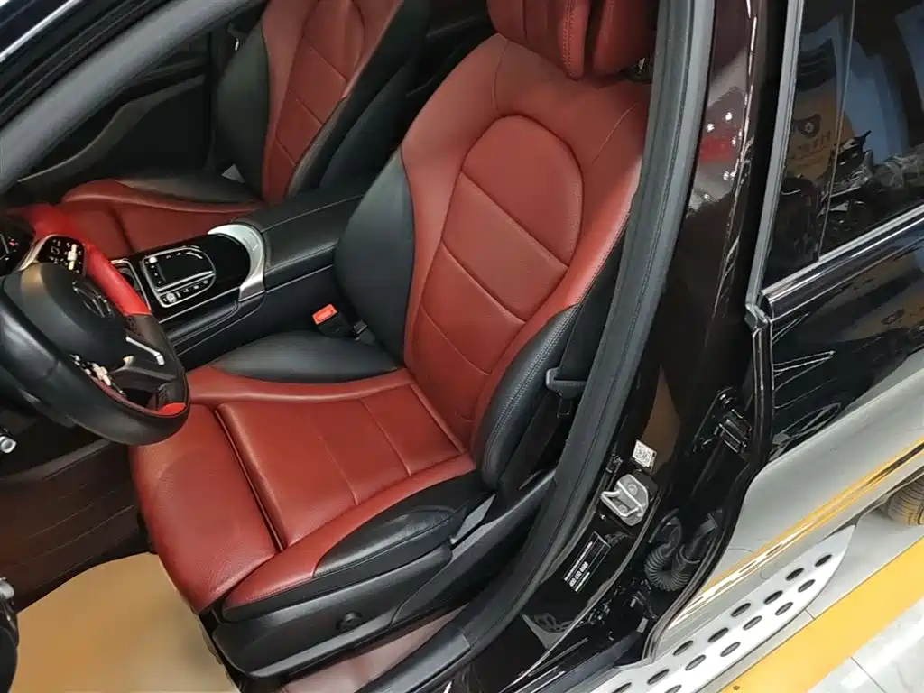 Mercedes-Benz GLC 2020 GLC 260 L 4MATIC Luxury фото 15