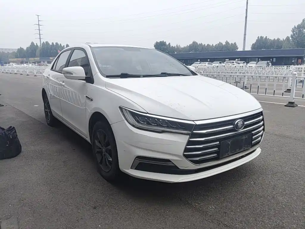 BYD Qin 2020 2019 1.5L Automatic Luxury Edition