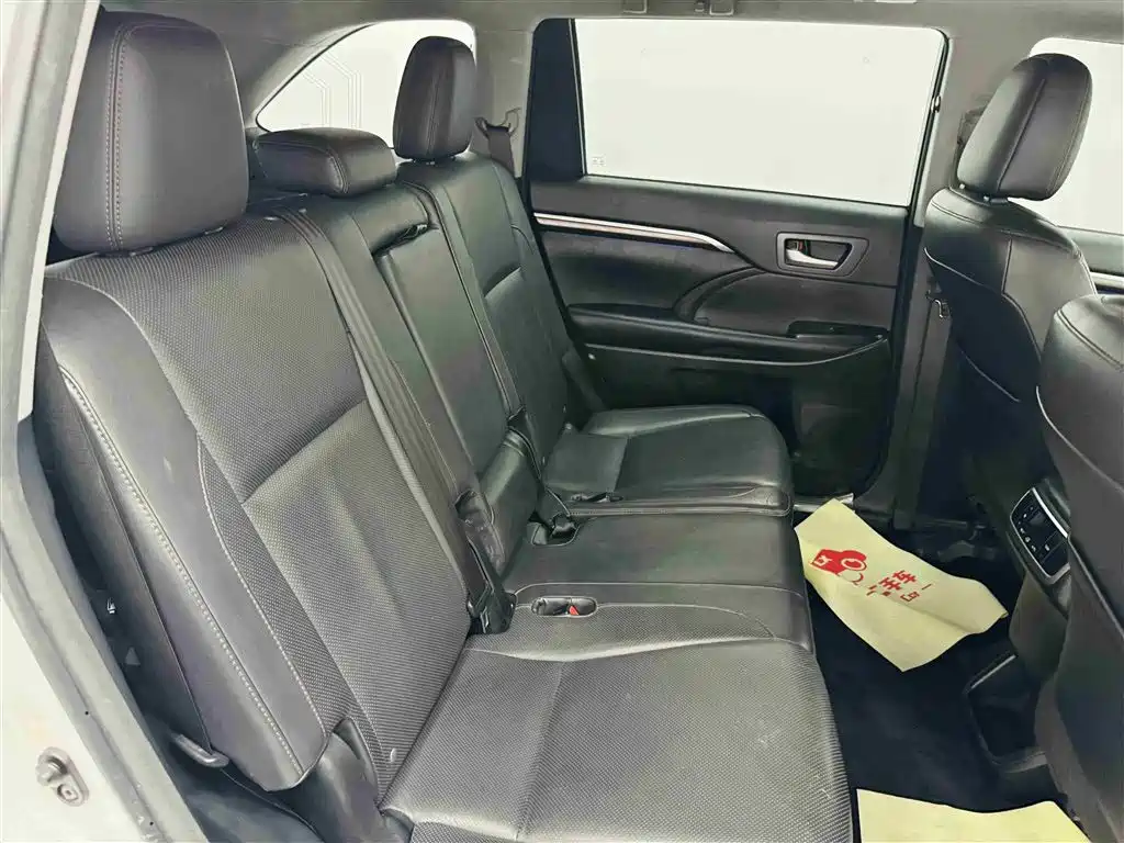 Toyota Highlander 2017 2.0T 4WD Ultimate 7-Seater фото 31