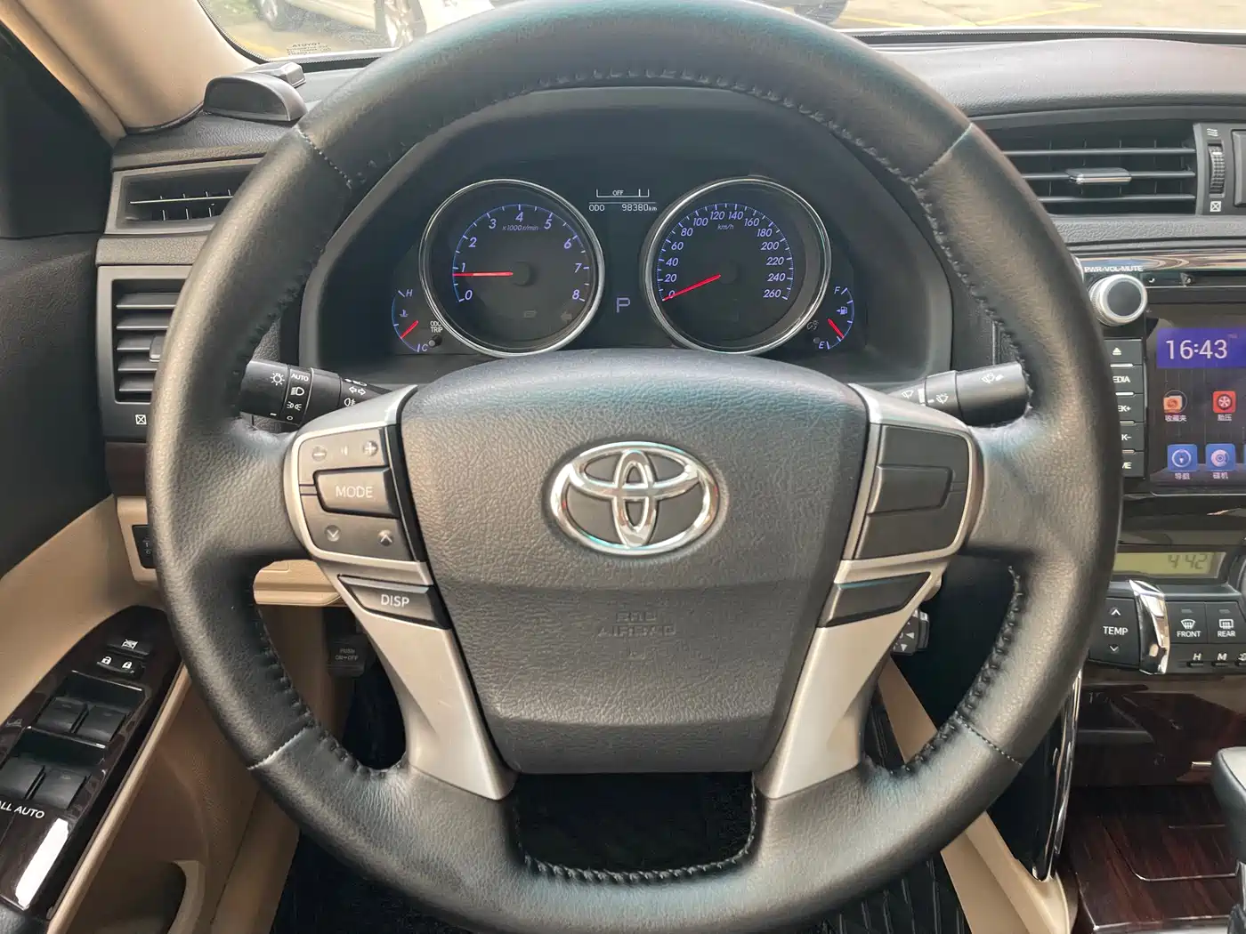 Toyota Reiz 2012 2.5V Grace Elite Styling Edition фото 9
