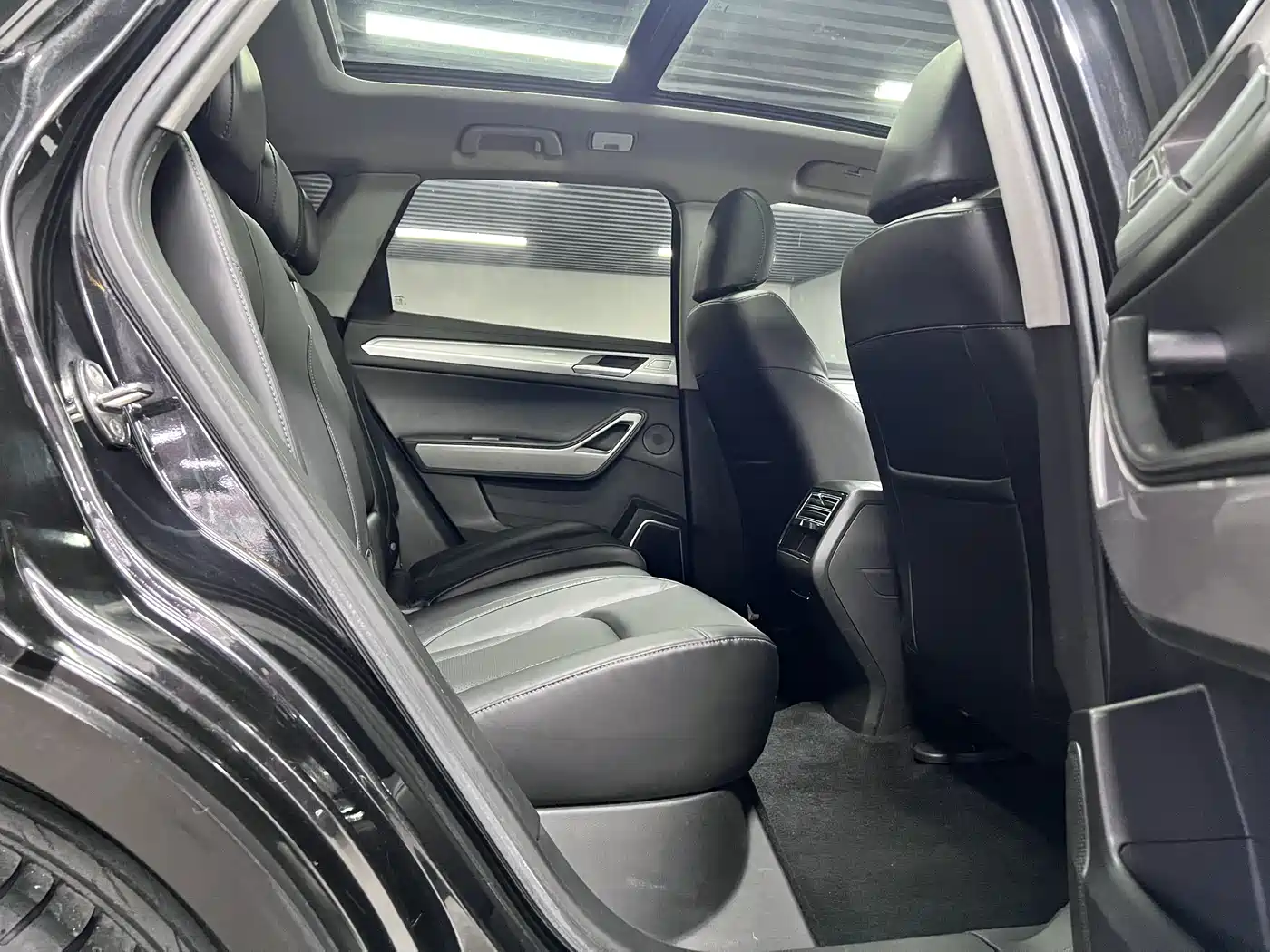 Photo 10 - Zotye X7