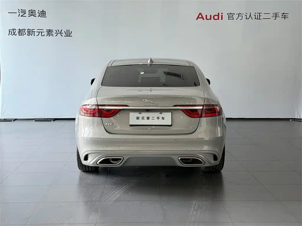 JAGUAR XFL
