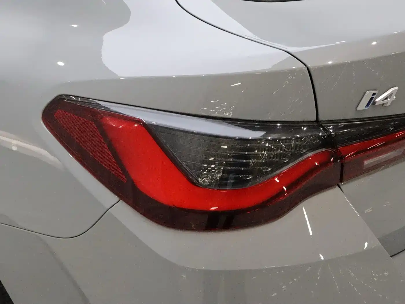 BMW i4 2023 2022 eDrive40
