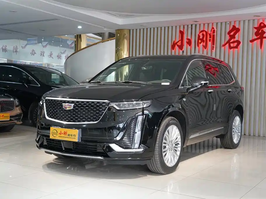 2025 Cadillac XT6
