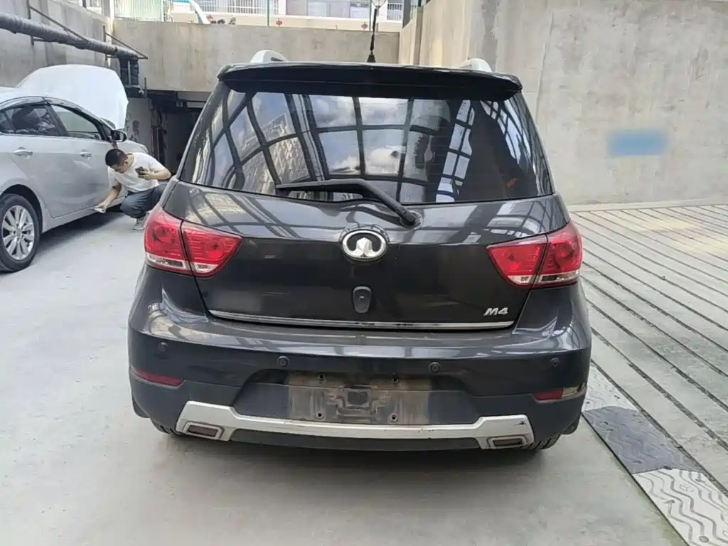 Great Wall M4 2015 2014 1.5L Manual Comfort