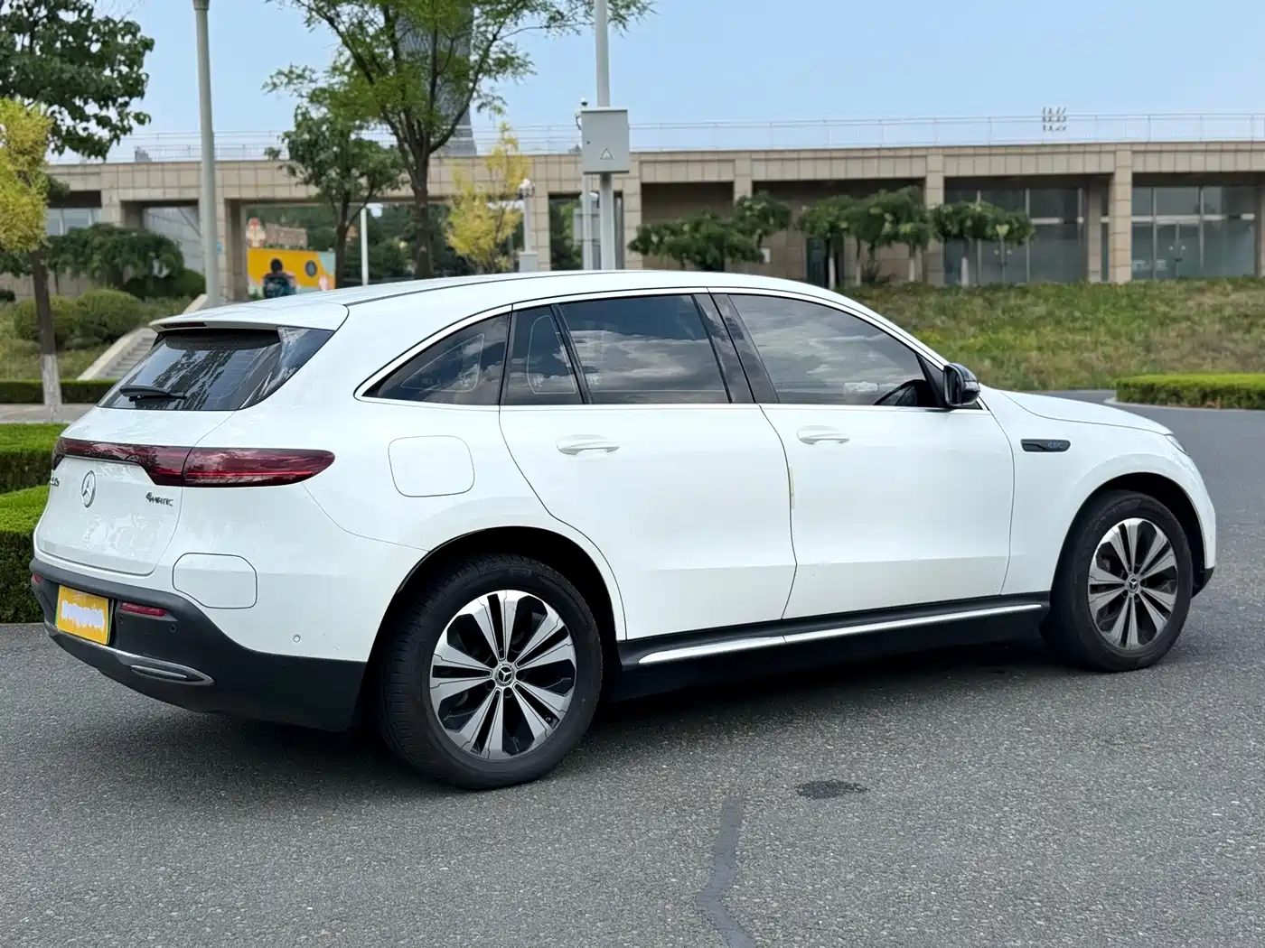 Mercedes-Benz EQC 2021 2021 EQC 350 4MATIC