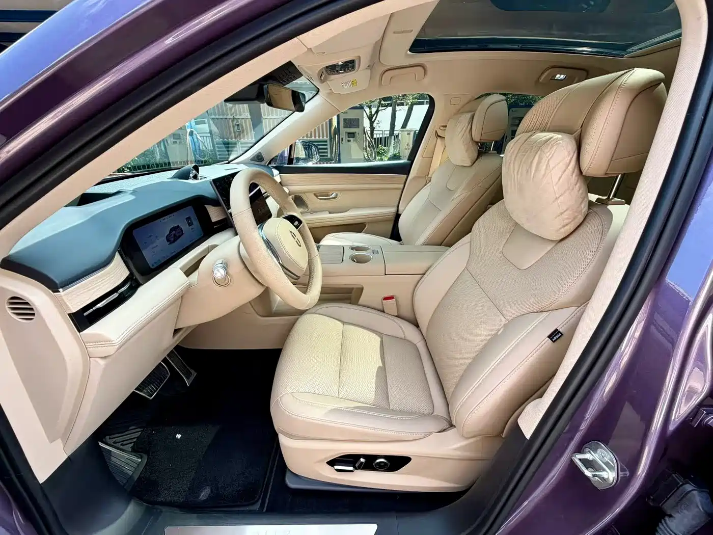 AITO Wenjie AITO M5 2025 Extended Range Ultra AWD фото 7