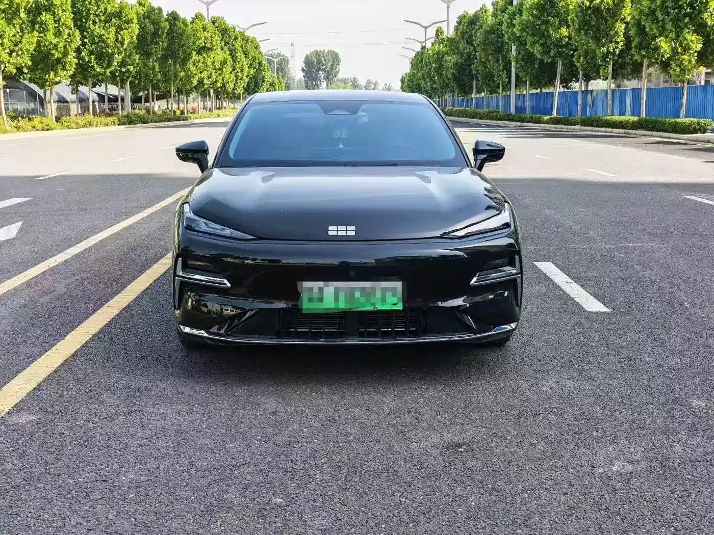 Geely Galaxy Galaxy Xingyao 8 2025 130km EM-i Premium Edition фото 2