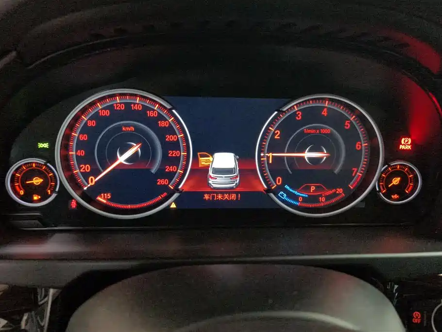 BMW X5 (Import) 2018 xDrive28i фото 14