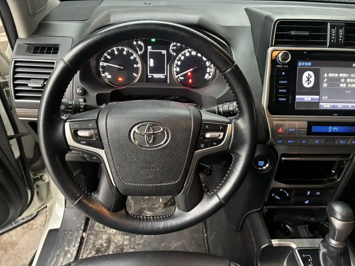 Toyota Prado 2018 3.5L Automatic TX-L Rear-mounted Spare Tire фото 6