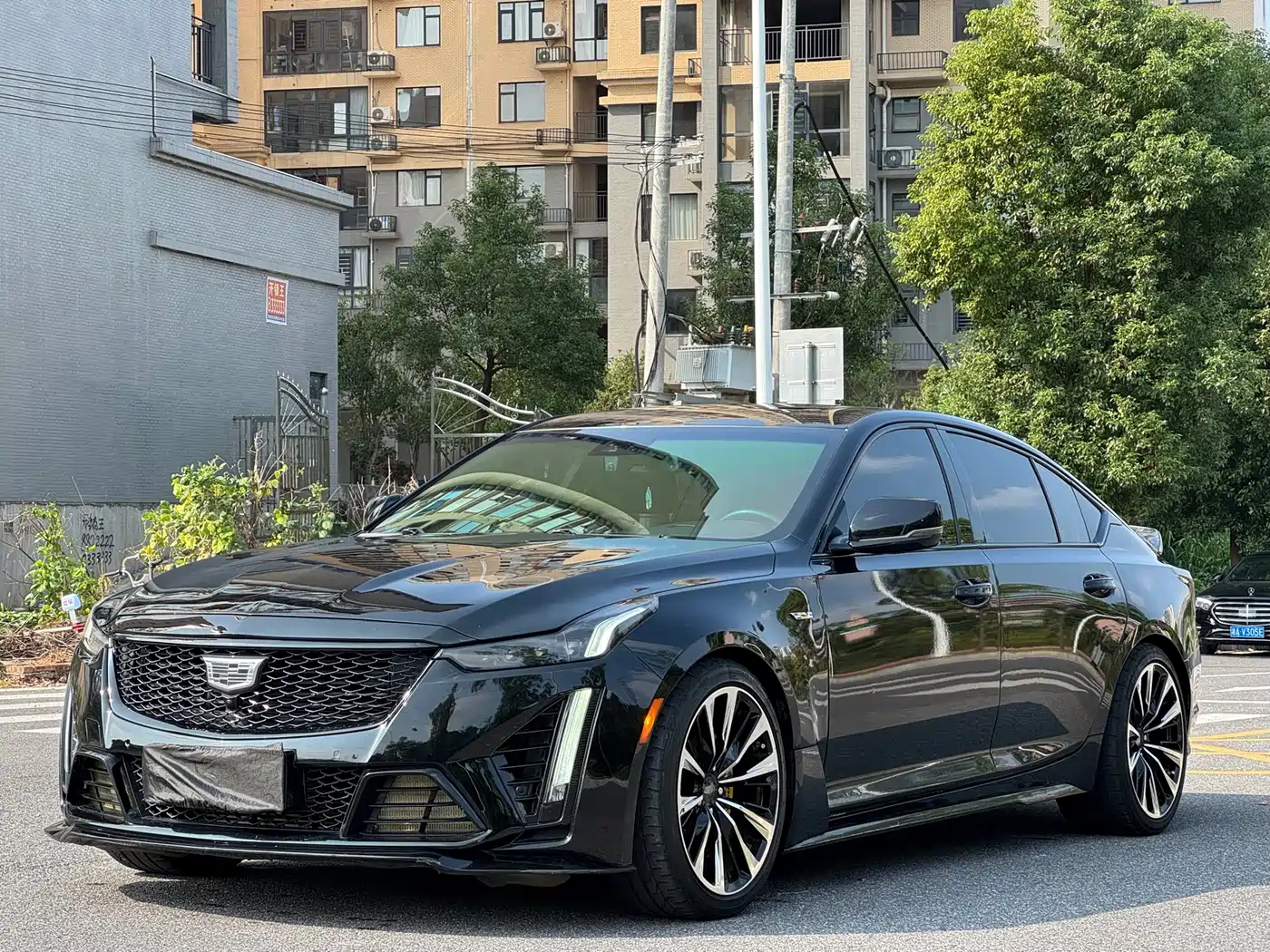 Фото 1 - Cadillac CT5