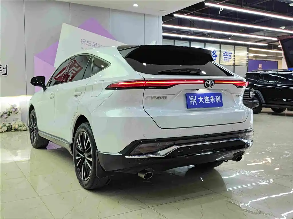 Toyota Venza 2022 2022 2.0L CVT 2WD Premium