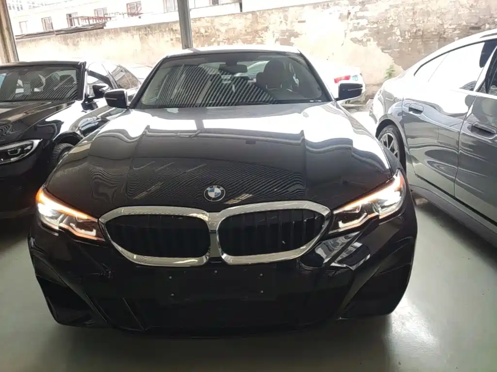 Фото 3 - BMW 3 Series